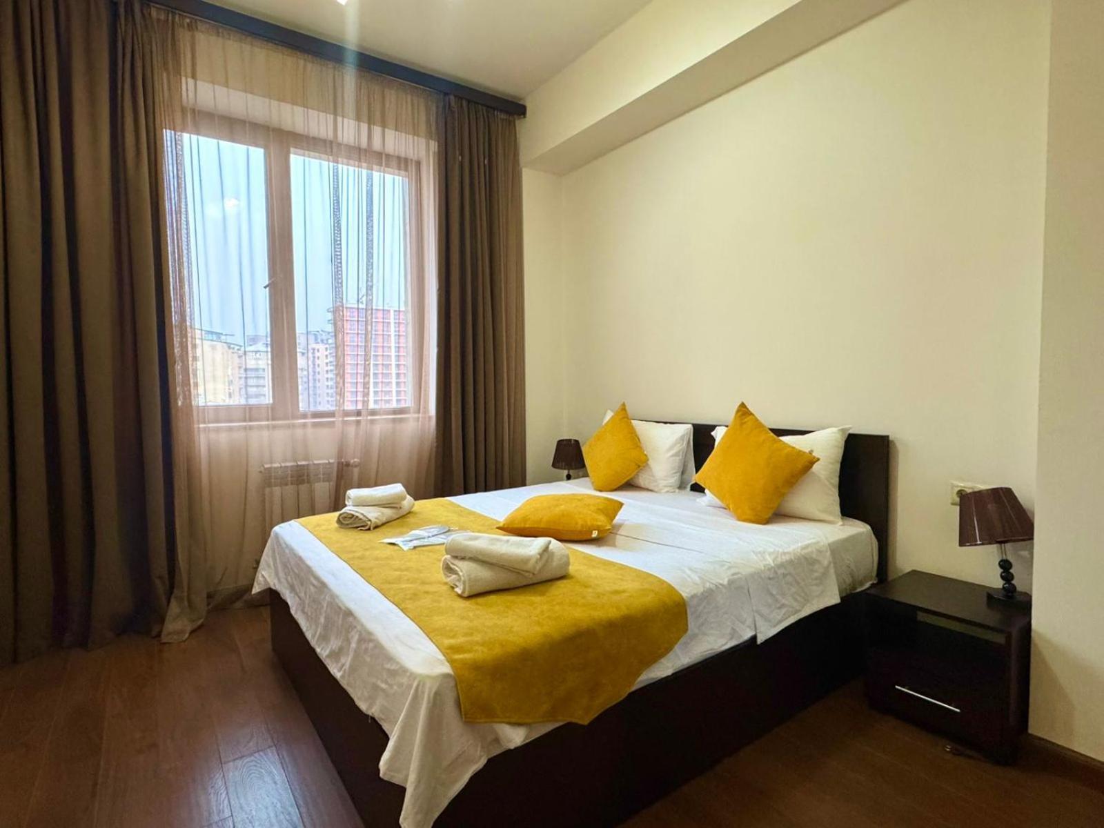 Ns Apartments In Yerevan City Centre Eksteriør billede